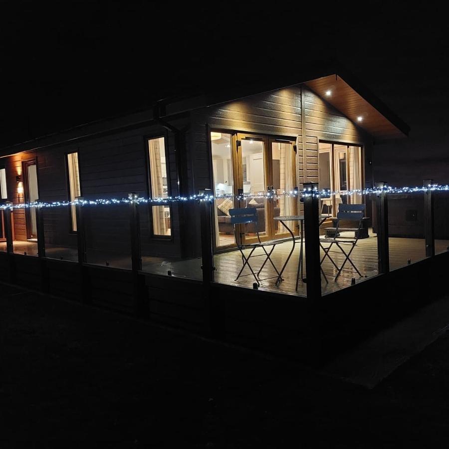 Beechwood Lochview Lodges Lochwinnoch Exterior foto