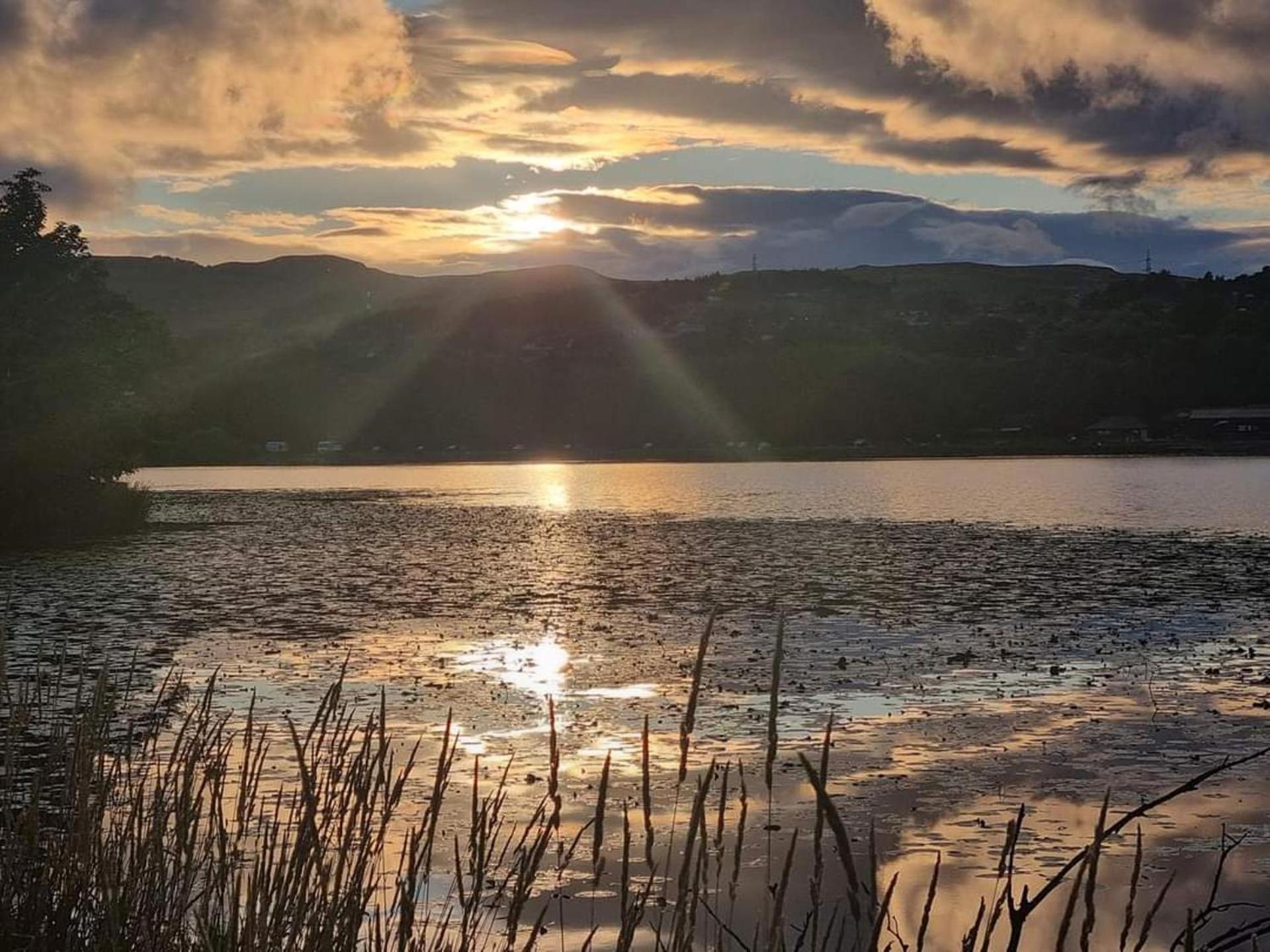 Beechwood Lochview Lodges Lochwinnoch Exterior foto